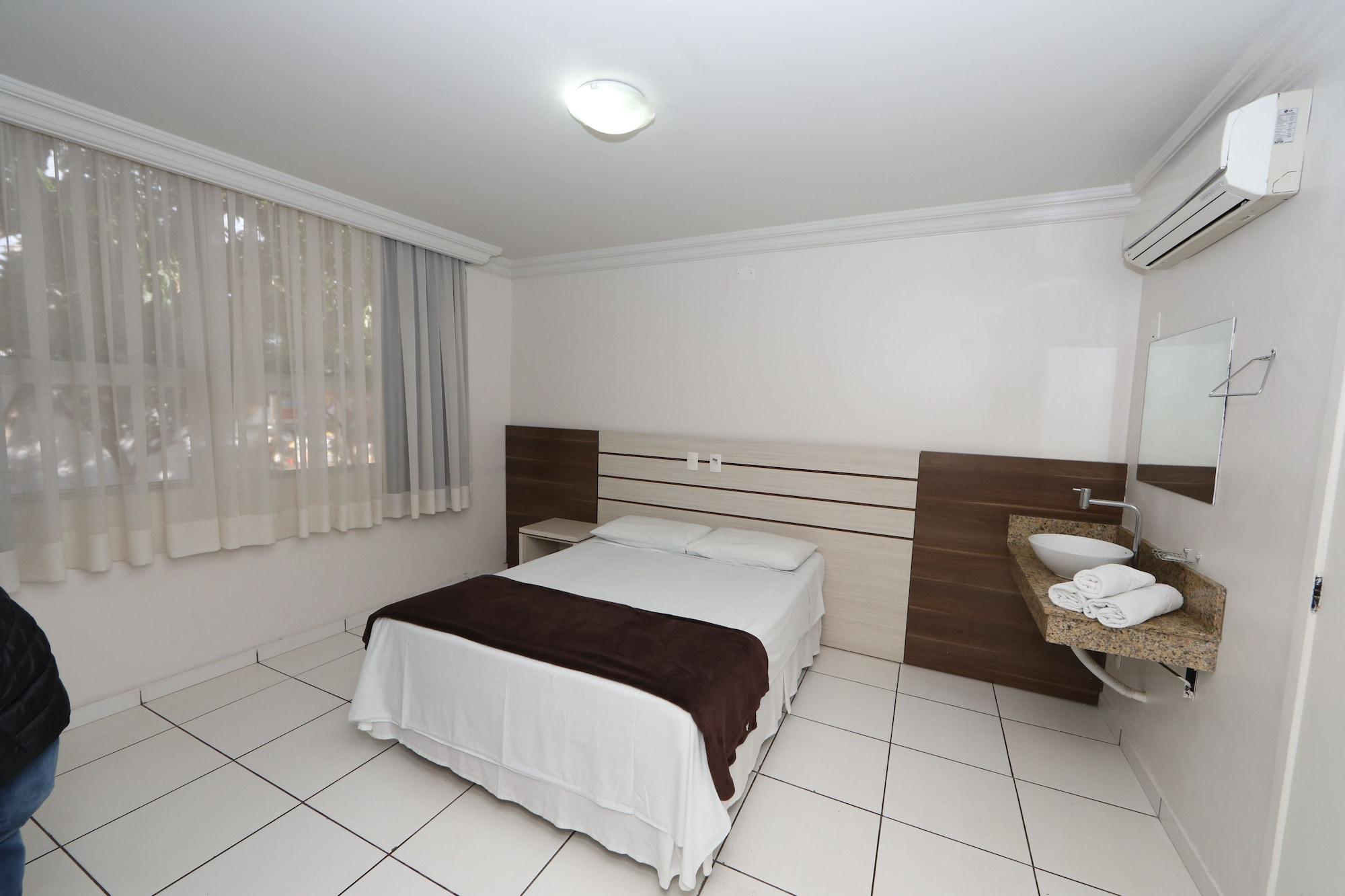 Hotel Dany Фос-ду-Игуасу Экстерьер фото