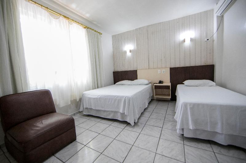 Hotel Dany Фос-ду-Игуасу Экстерьер фото